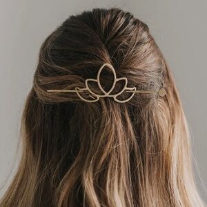*NWT* Matr Boomie hair pin